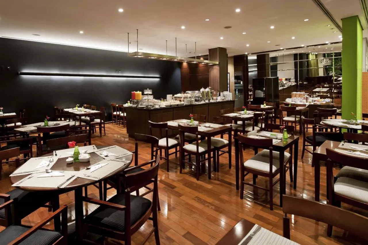 Mercure São Paulo Paulista — rooms and atmosphere