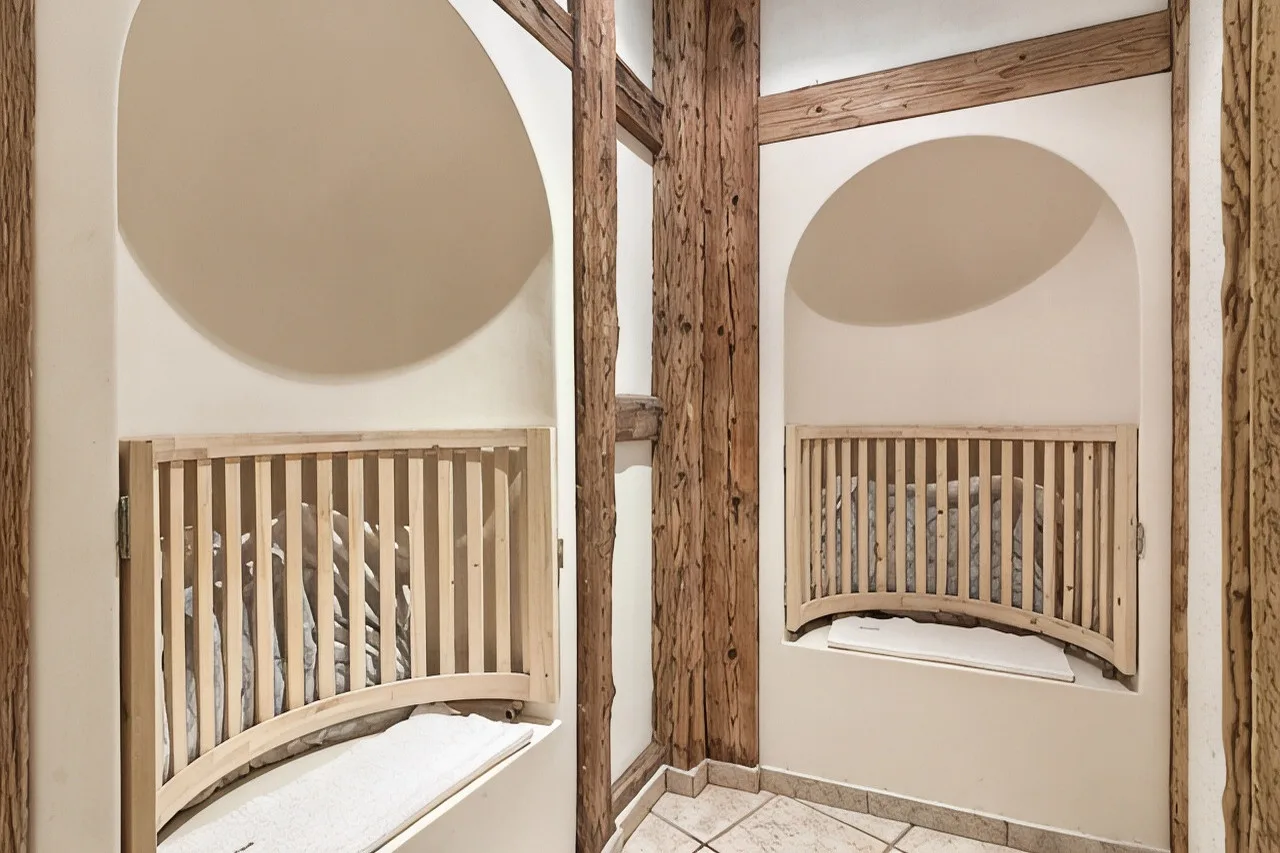 Mercure Sighisoara Binderbubi Hotel & Spa — ภาพห้องพักและบรรยากาศ