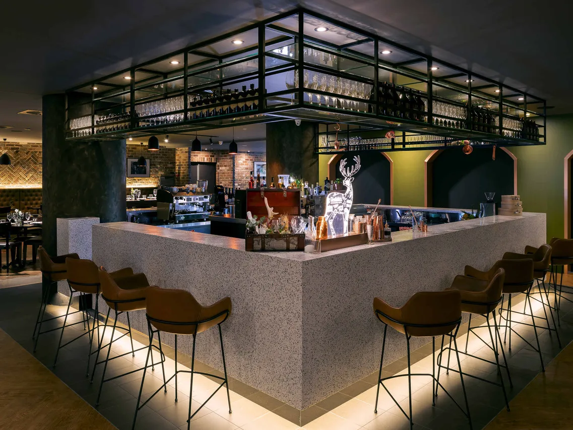 Mercure Sydney — rooms and atmosphere