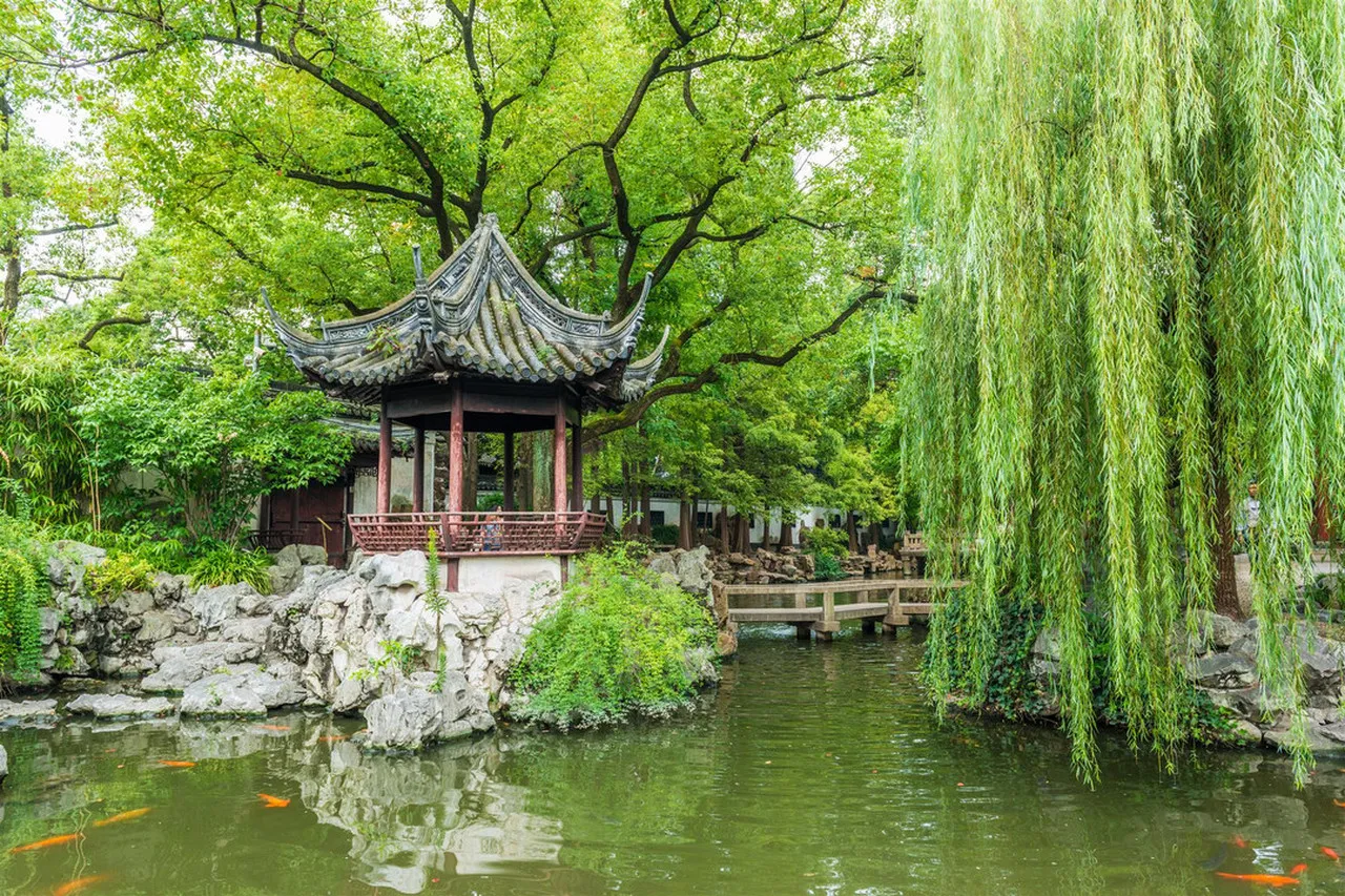 Metropolo Jinjiang Hotel Classiq Nanjing Road — rooms and atmosphere