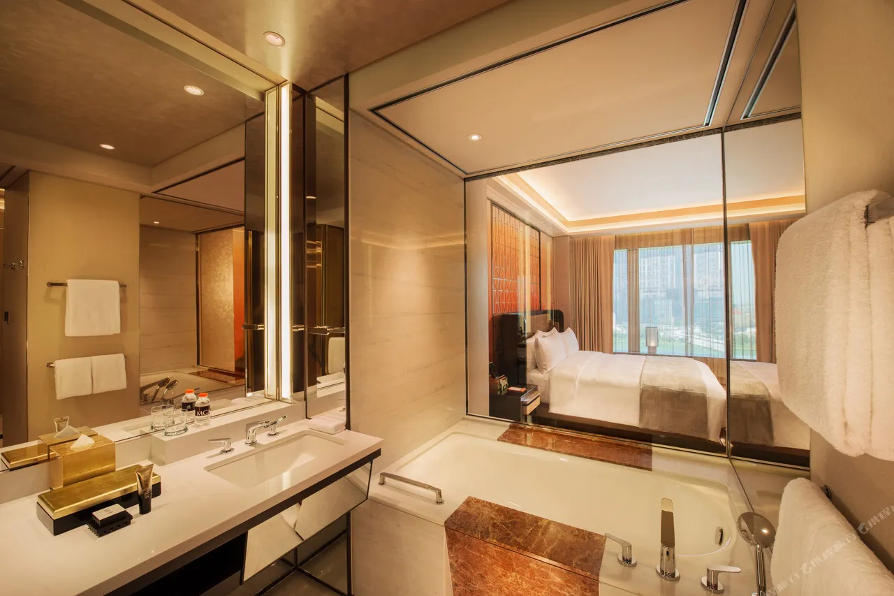 MGM Cotai — rooms and atmosphere