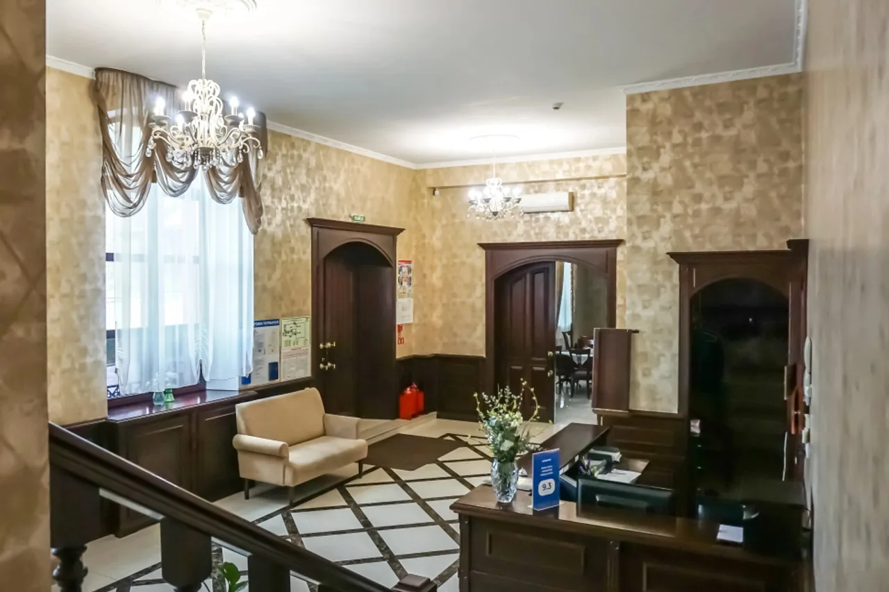 Mini-Hotel Kelarskaya Naberezhnaya — ภาพห้องพักและบรรยากาศ