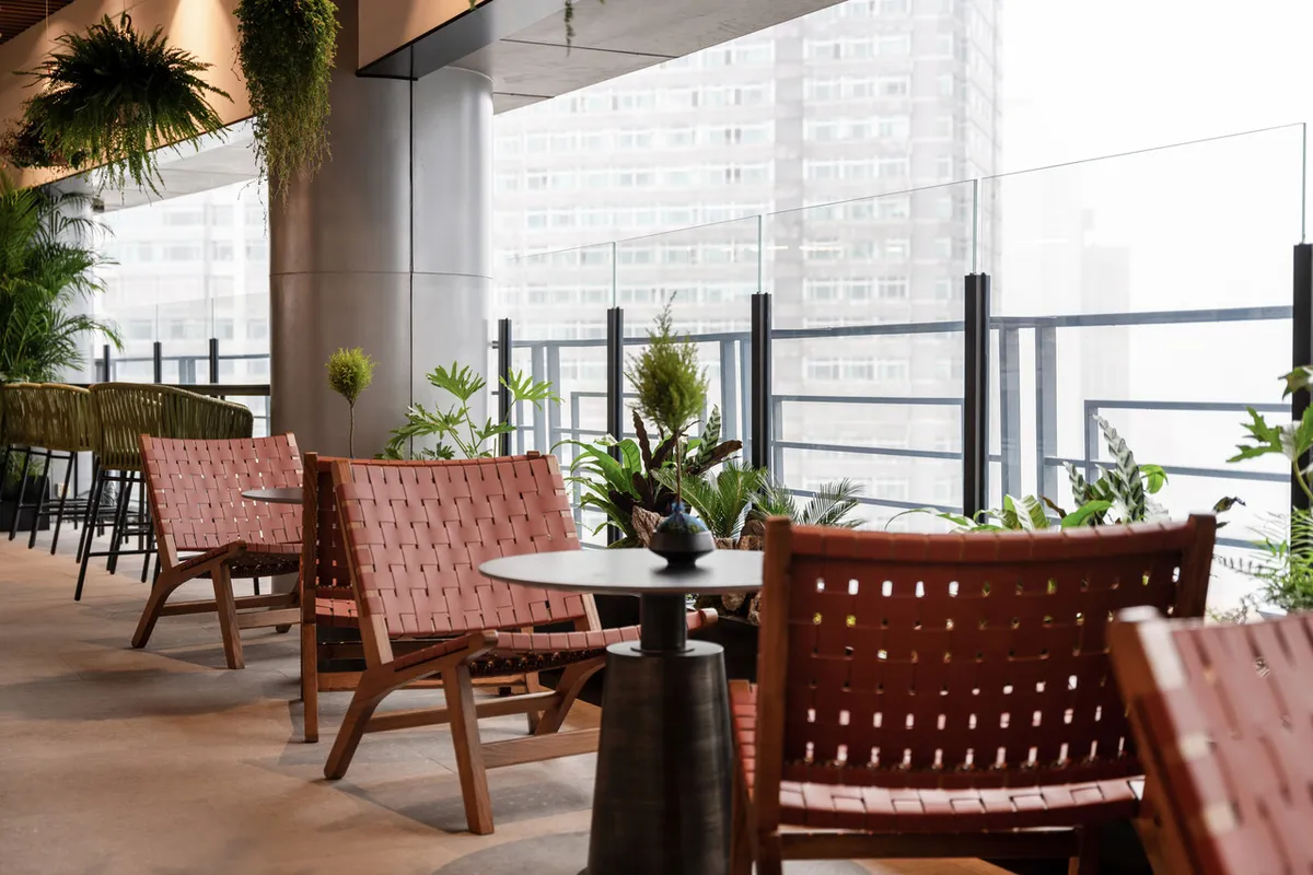 SSAW Boutique Hotel Chongqing Jiefangbei Hongyadong — rooms and atmosphere