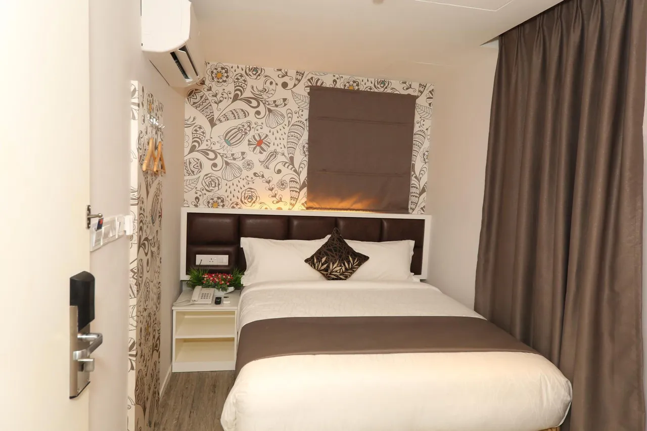 M&M Hotel KL Sentral — rooms and atmosphere