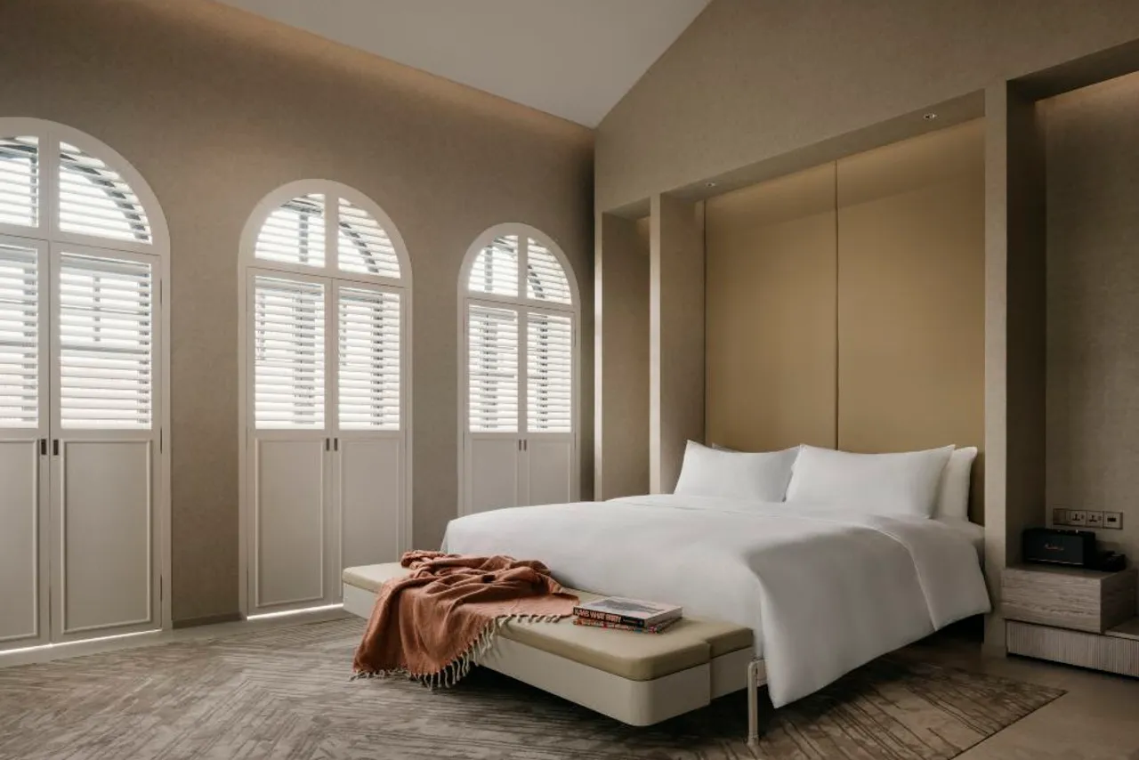 Mondrian Singapore Duxton — rooms and atmosphere