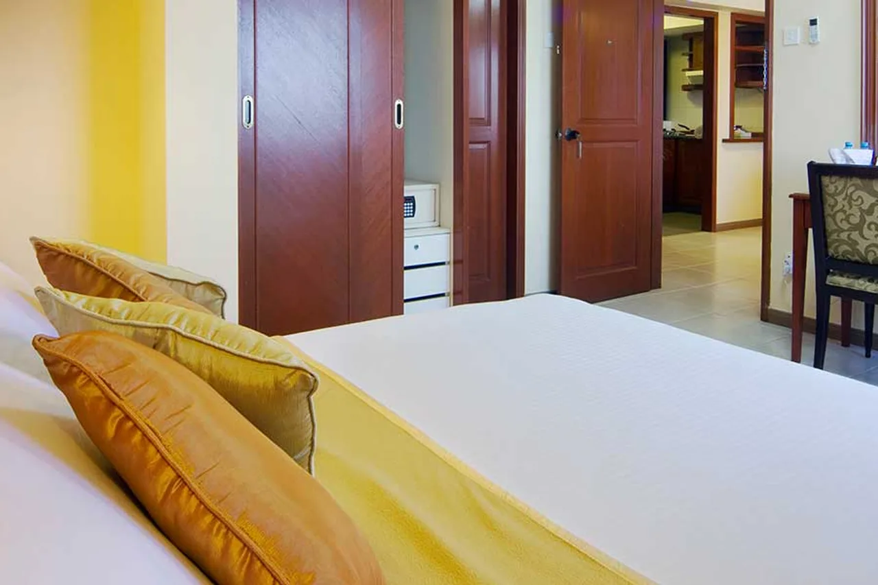 Mookai Hotel — rooms and atmosphere