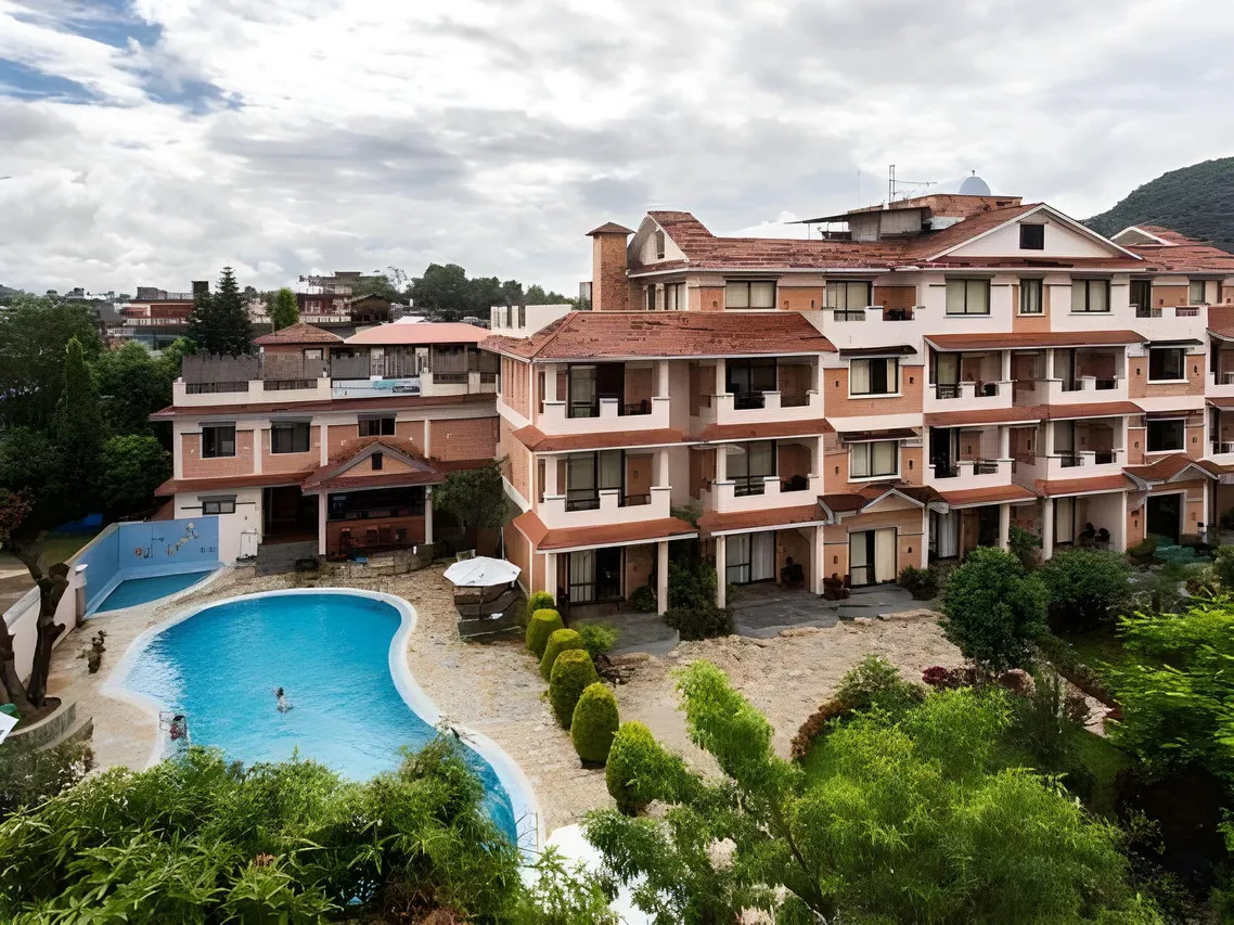 Mount Kailash Resort — rooms and atmosphere