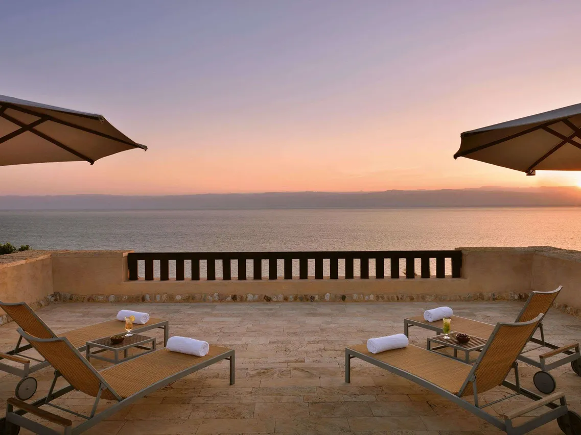 Mövenpick Resort & Spa Dead Sea — ภาพห้องพักและบรรยากาศ