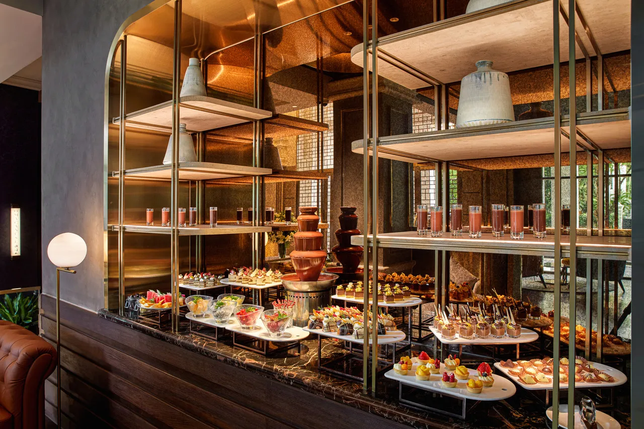 Mövenpick Hotel Hanoi — rooms and atmosphere