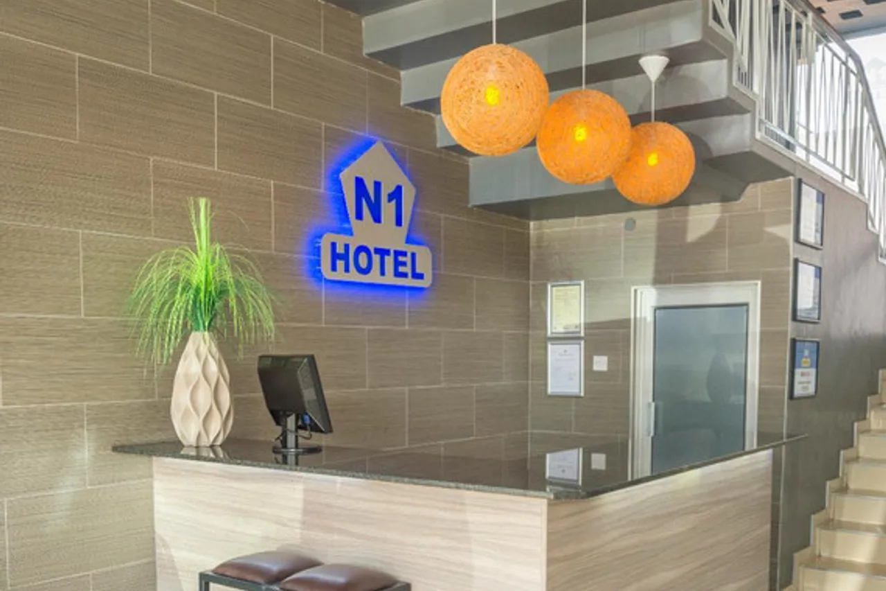 N1 Hotel Bulawayo — ภาพห้องพักและบรรยากาศ