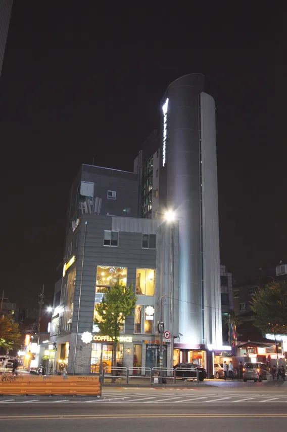 Nabi Hostel Hongdae — rooms and atmosphere