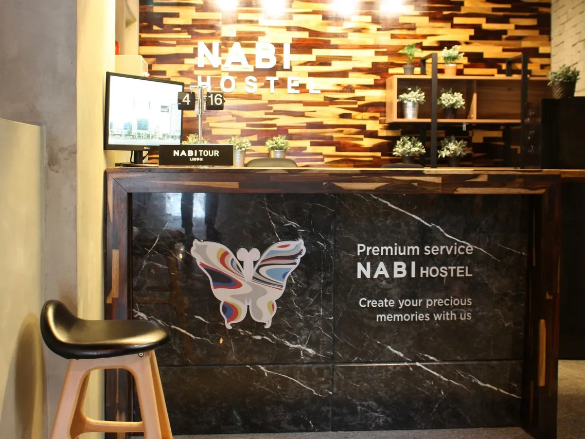 Nabi Hostel — rooms and atmosphere