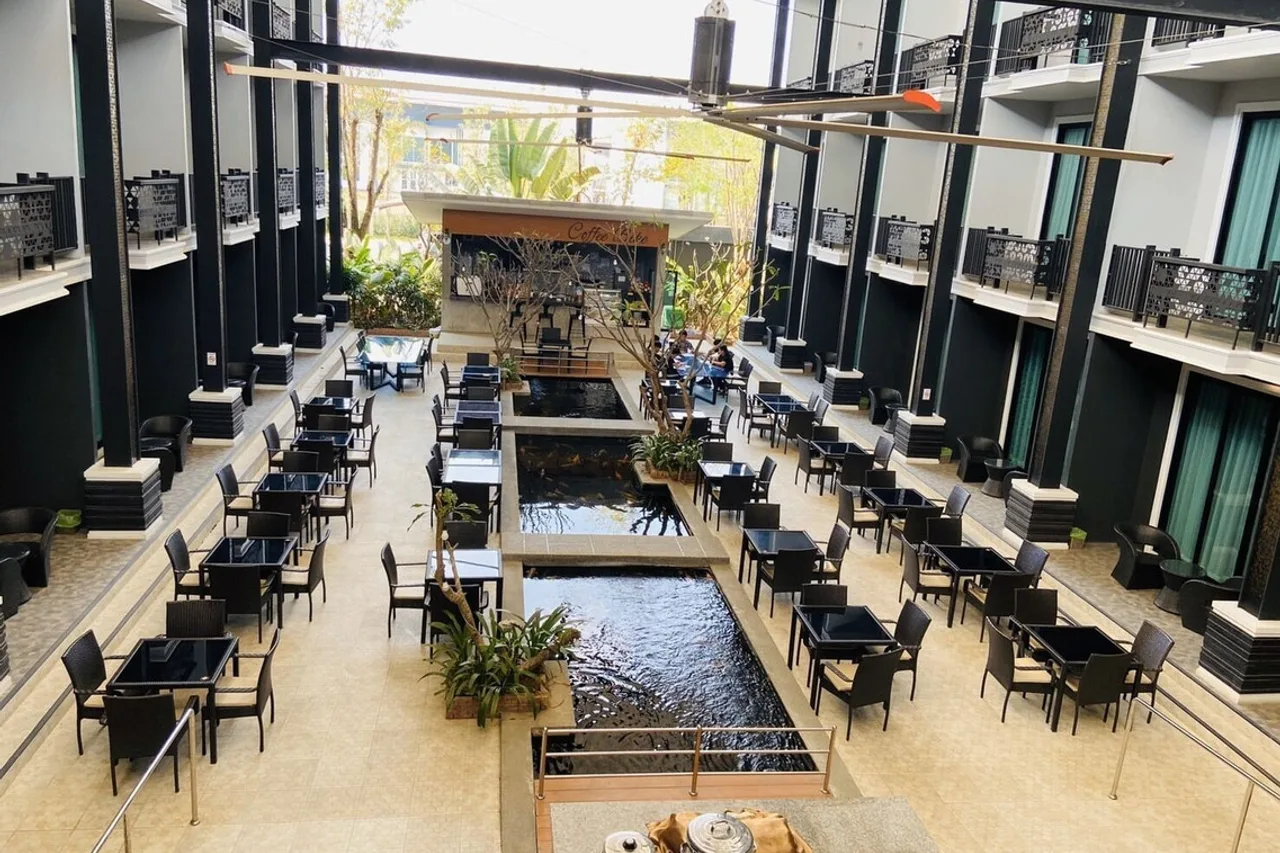 Namthong Nan Hotel — rooms and atmosphere
