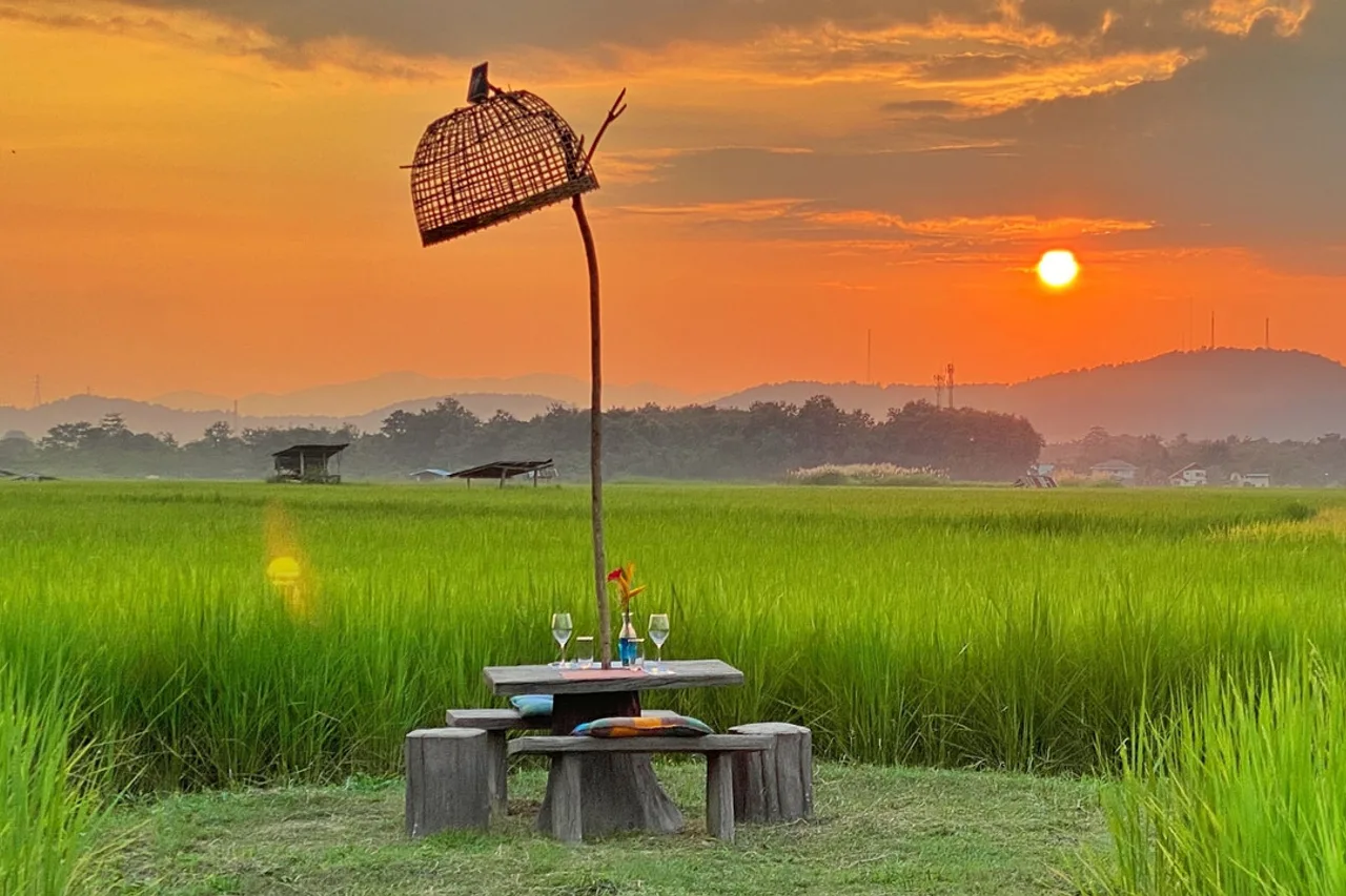 Nan Seasons Boutique Resort — rooms and atmosphere