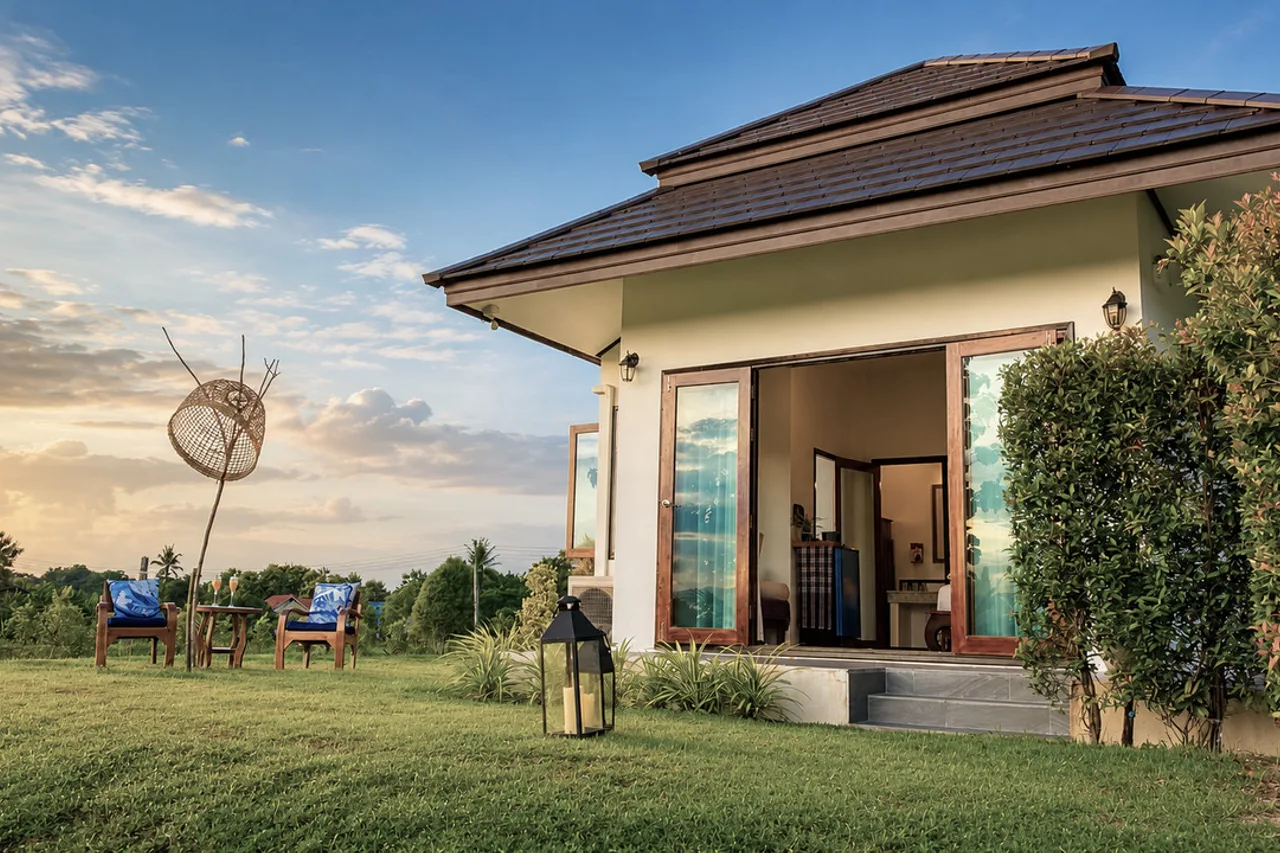 Nan Seasons Boutique Resort — rooms and atmosphere