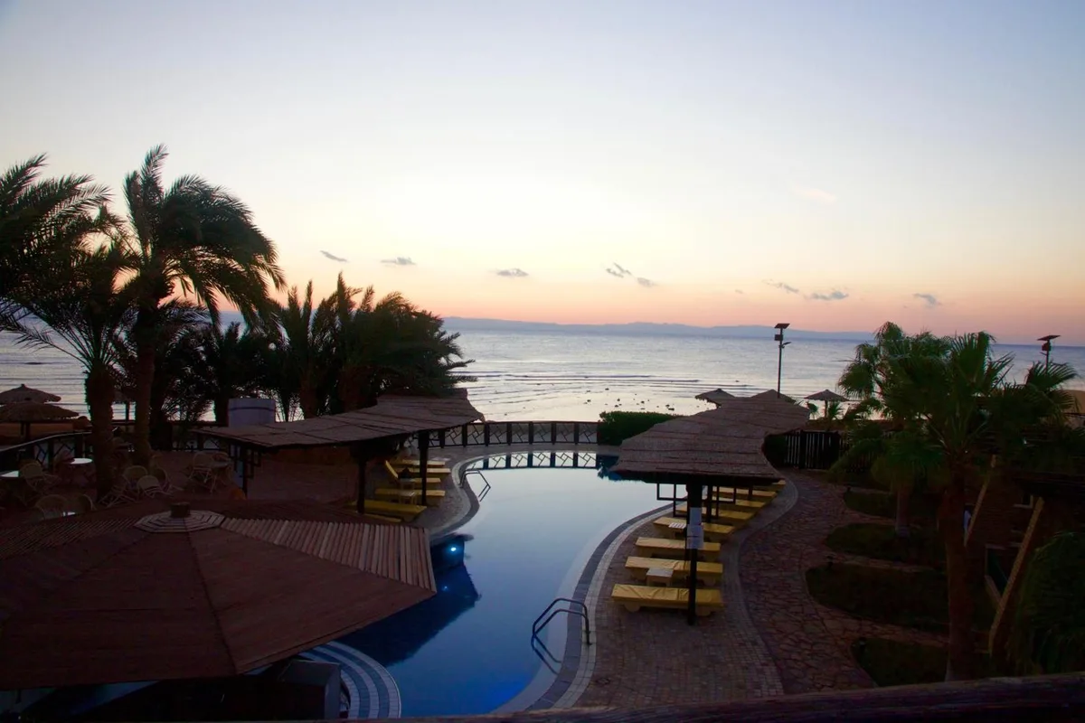 Nesima Resort — ดาฮับ