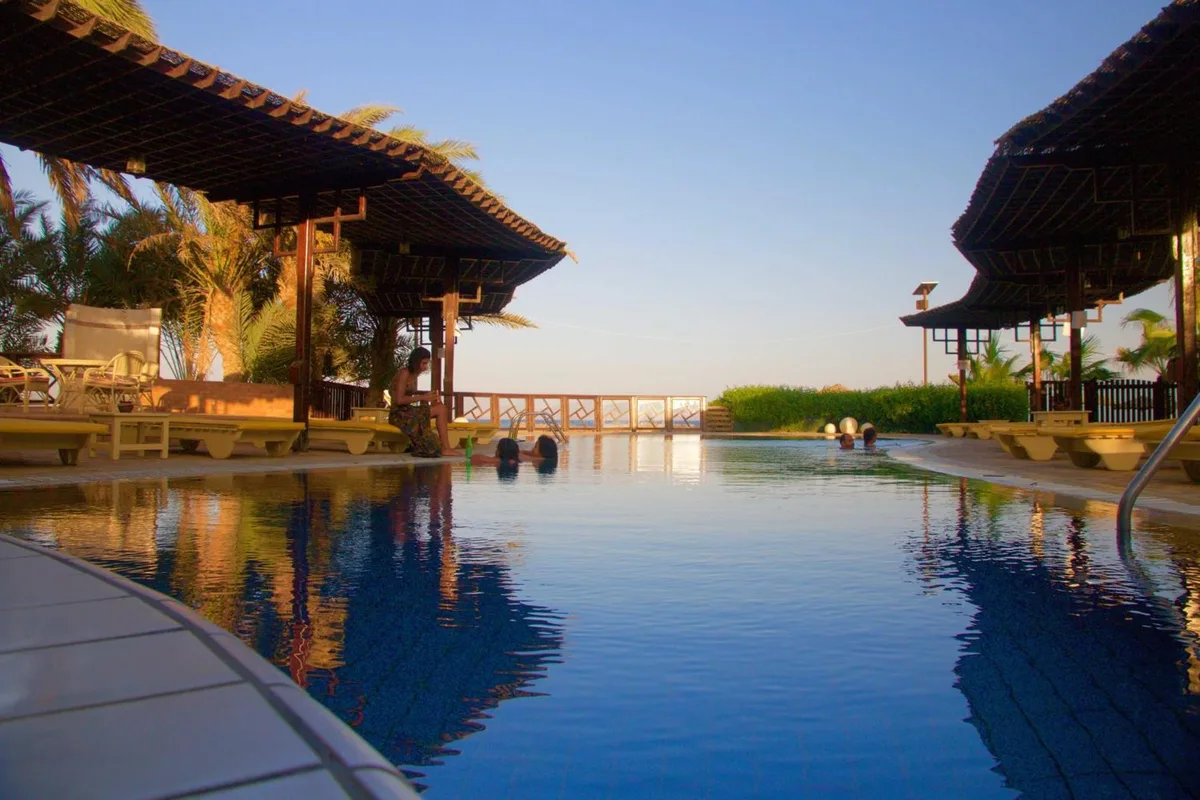 Nesima Resort — ภาพห้องพักและบรรยากาศ