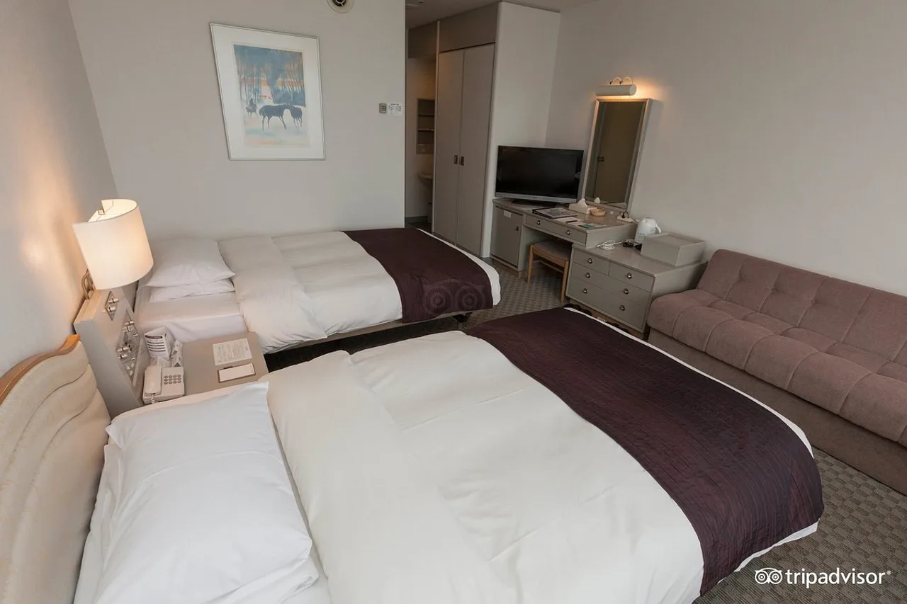 New Furano Prince Hotel — rooms and atmosphere