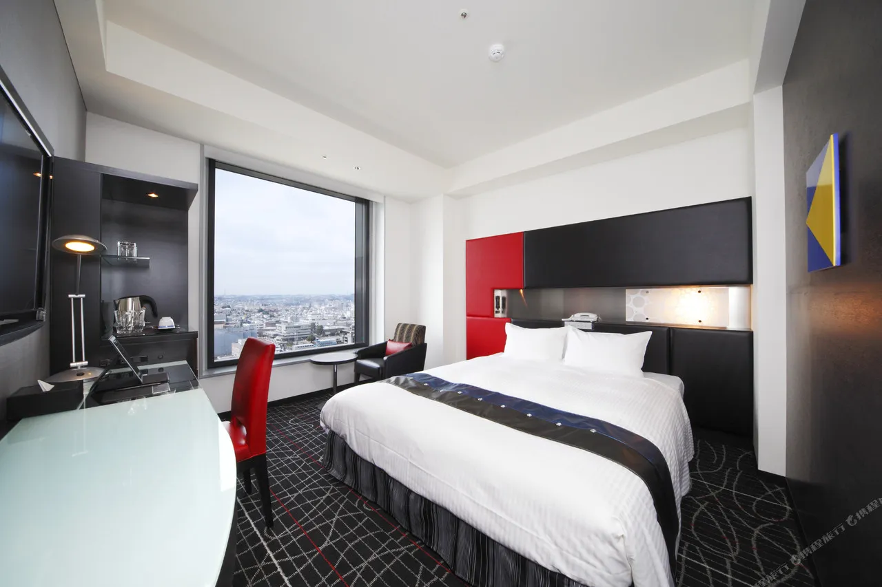 New Otani Inn Yokohama Premium — rooms and atmosphere