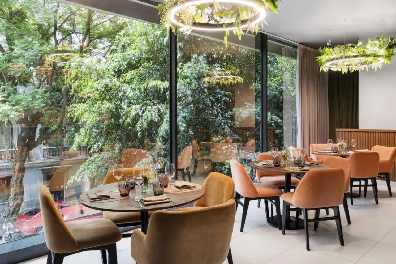 NH Collection Mexico City Reforma — rooms and atmosphere