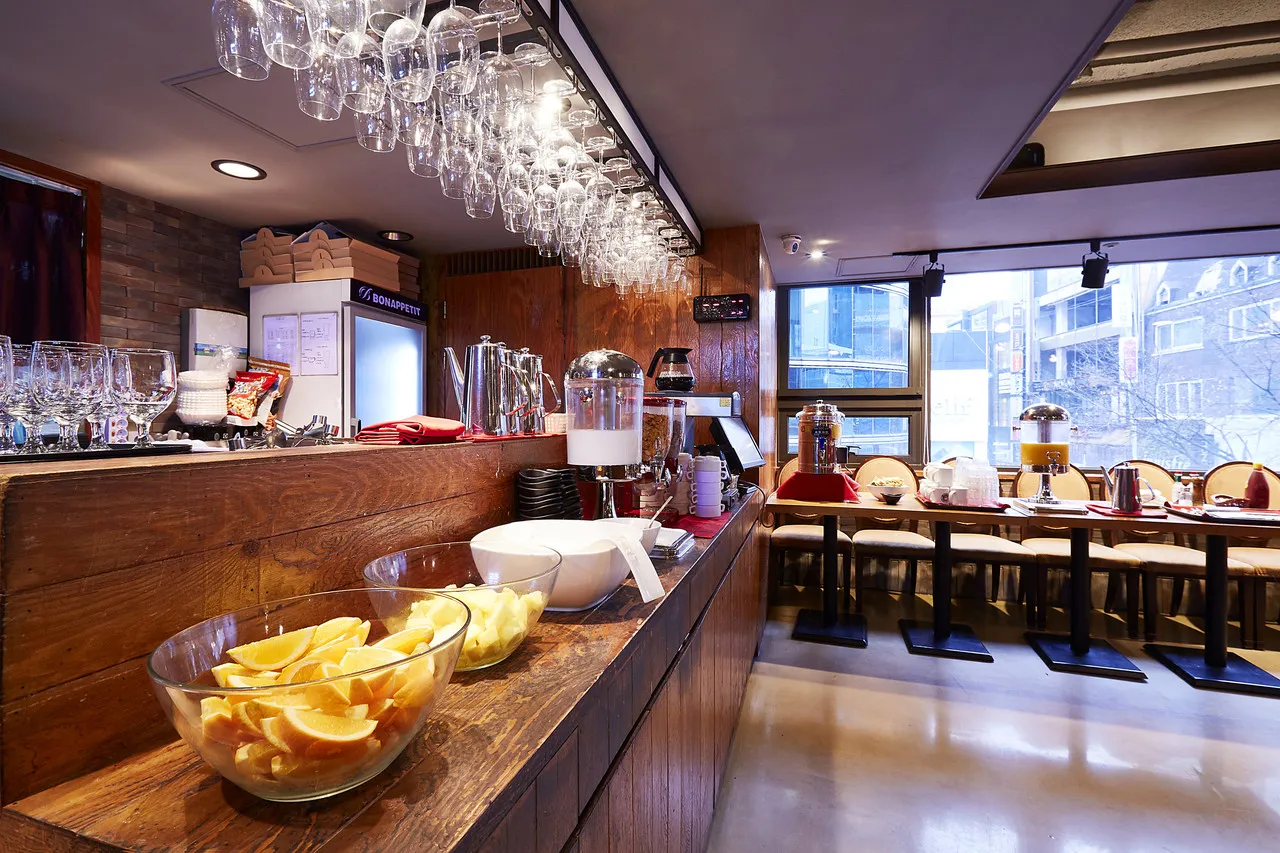 Nine Tree Hotel Myeongdong — rooms and atmosphere