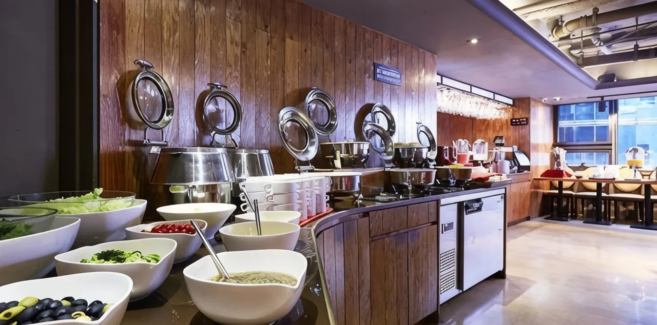 Nine Tree Hotel Myeongdong — rooms and atmosphere