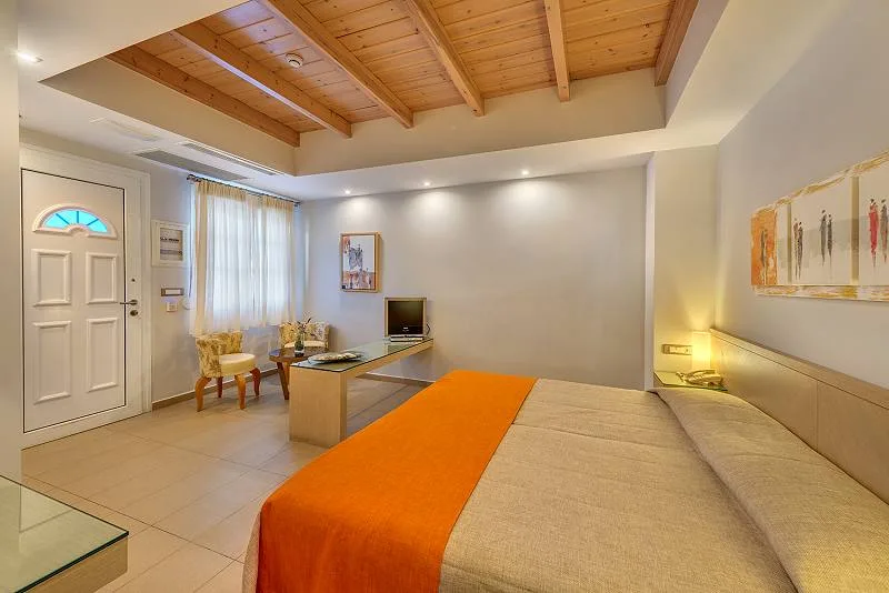 Nissaki Beach Hotel — ภาพห้องพักและบรรยากาศ