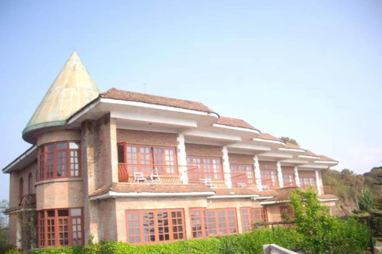 Niva Niwa Lodge — ภาพห้องพักและบรรยากาศ