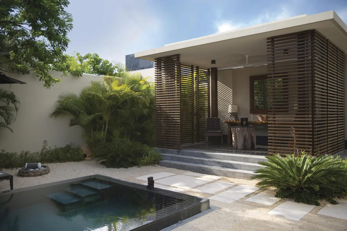 NIZUC Resort & Spa — ภาพห้องพักและบรรยากาศ