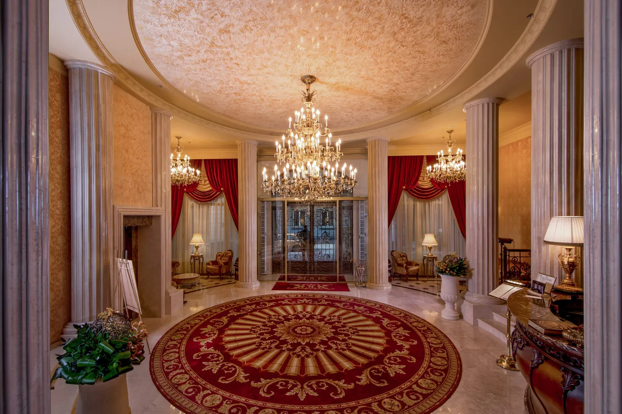 Nobilis Hotel — ภาพห้องพักและบรรยากาศ