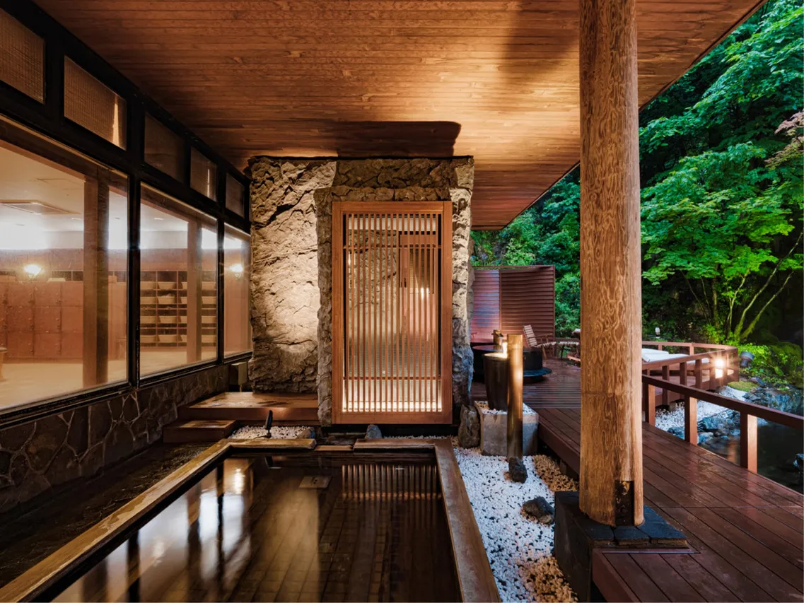 Noboribetsu Grand Hotel — rooms and atmosphere