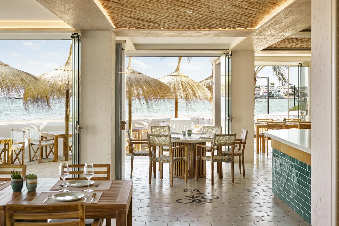 Nobu Hotel Ibiza Bay — ภาพห้องพักและบรรยากาศ