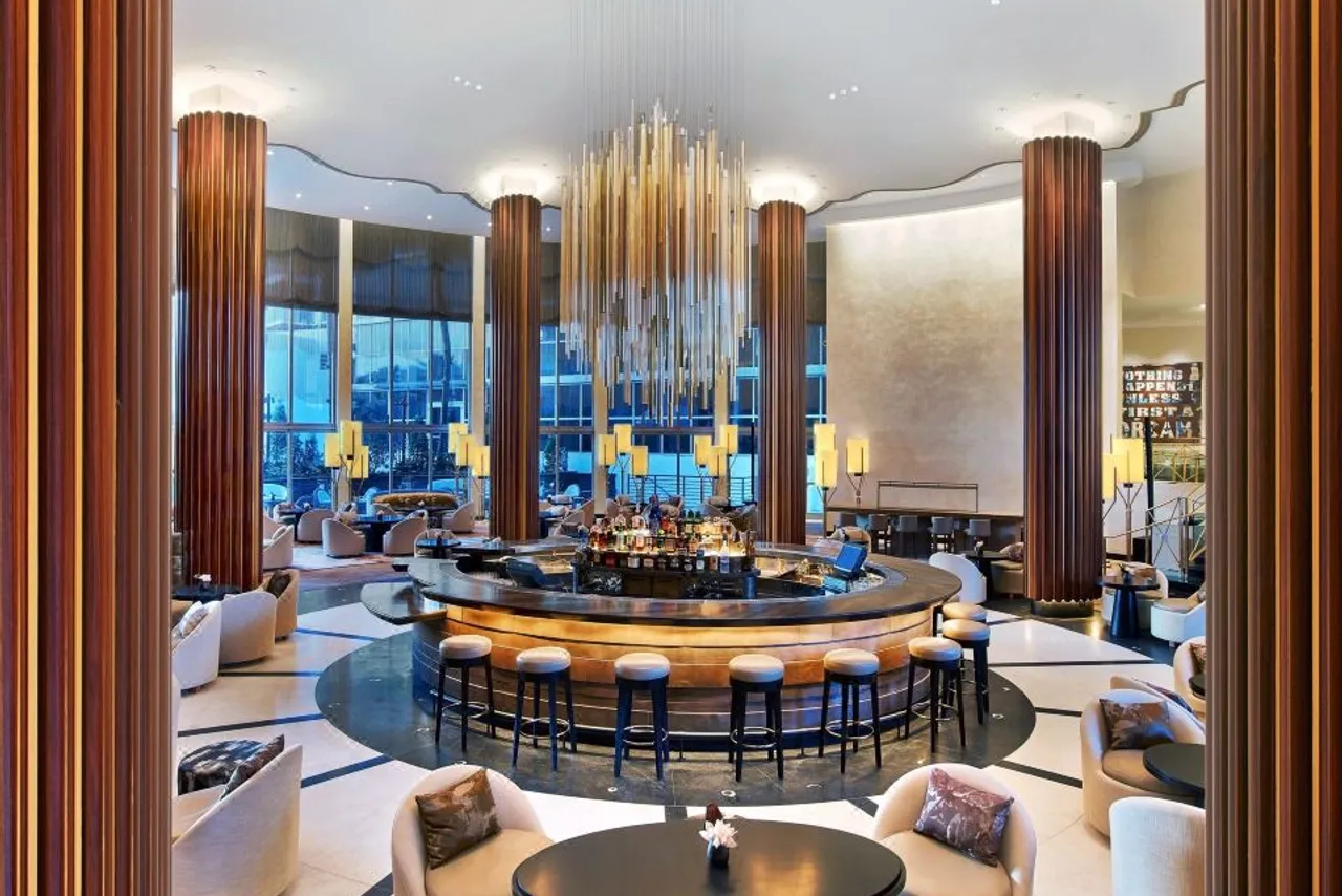 Nobu Hotel Miami Beach — rooms and atmosphere