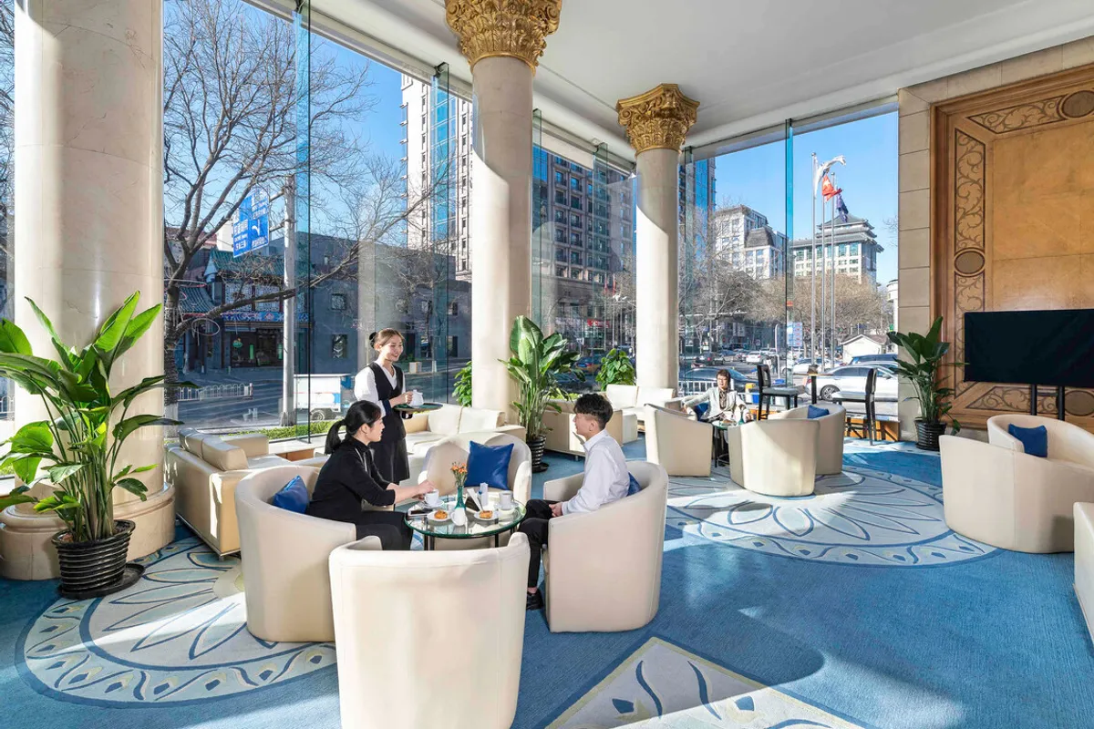 Novotel Beijing Peace — rooms and atmosphere