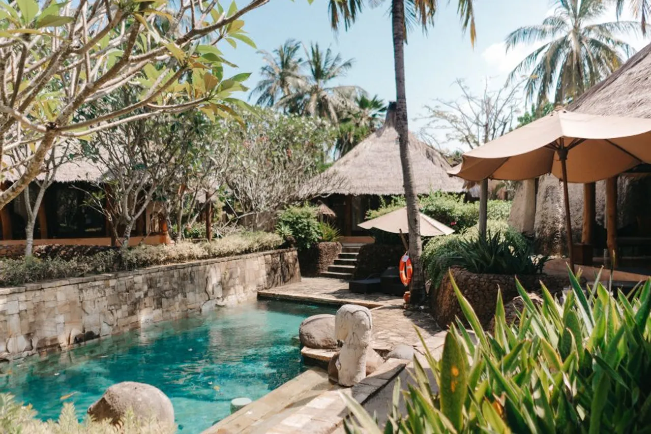 Novotel Lombok Resort & Villas — rooms and atmosphere
