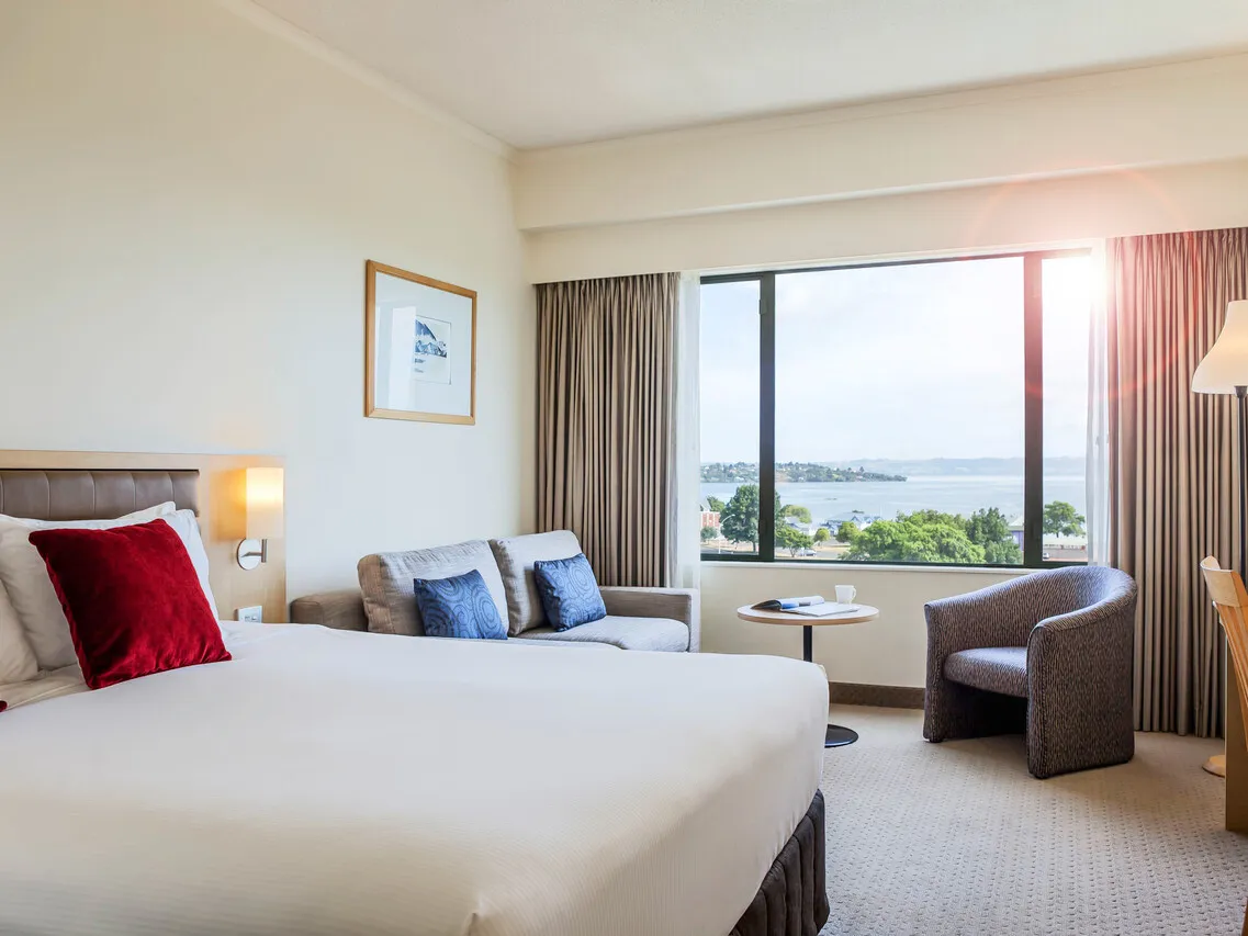 Novotel Rotorua Lakeside — ภาพห้องพักและบรรยากาศ