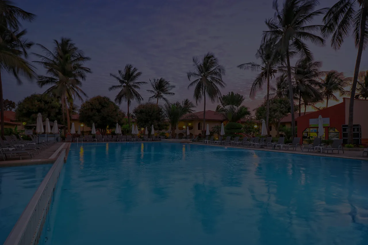 Ocean Bay Hotel &amp; Resort — rooms and atmosphere