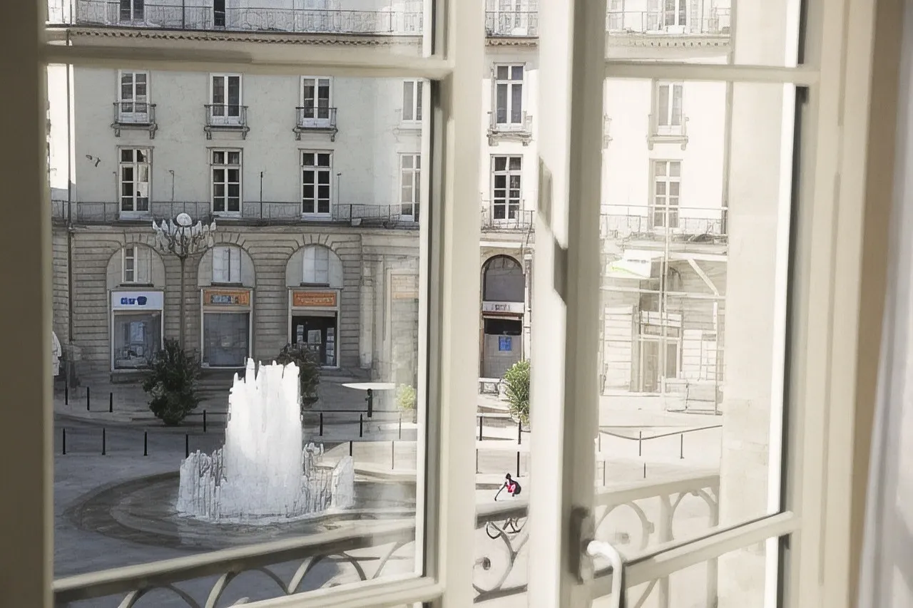 Oceania Hôtel de France Nantes — rooms and atmosphere
