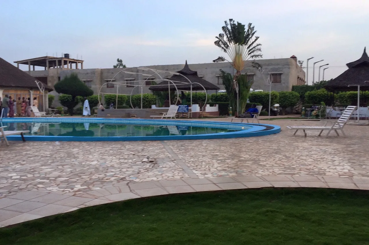 Olympe International Hotel — rooms and atmosphere