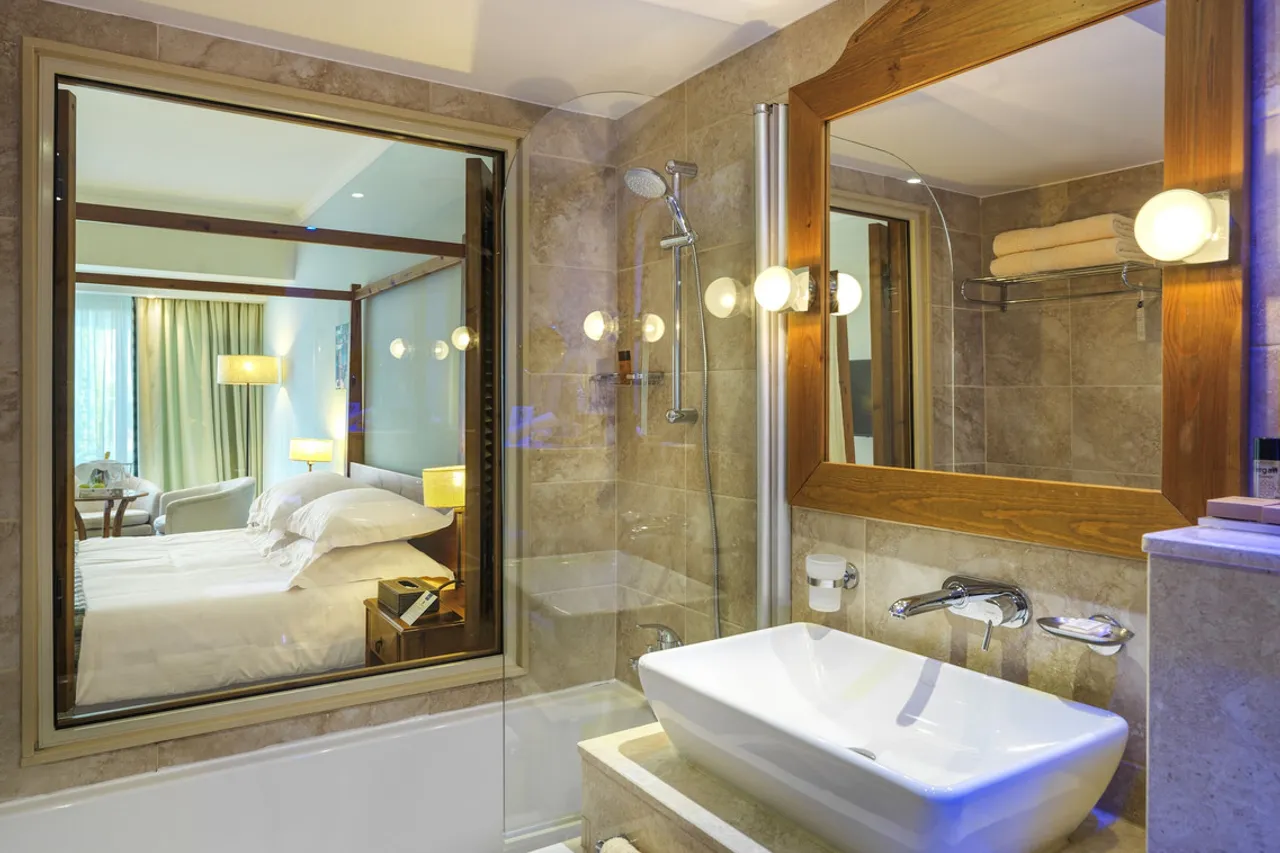 Olympic Lagoon Resort Paphos — ภาพห้องพักและบรรยากาศ