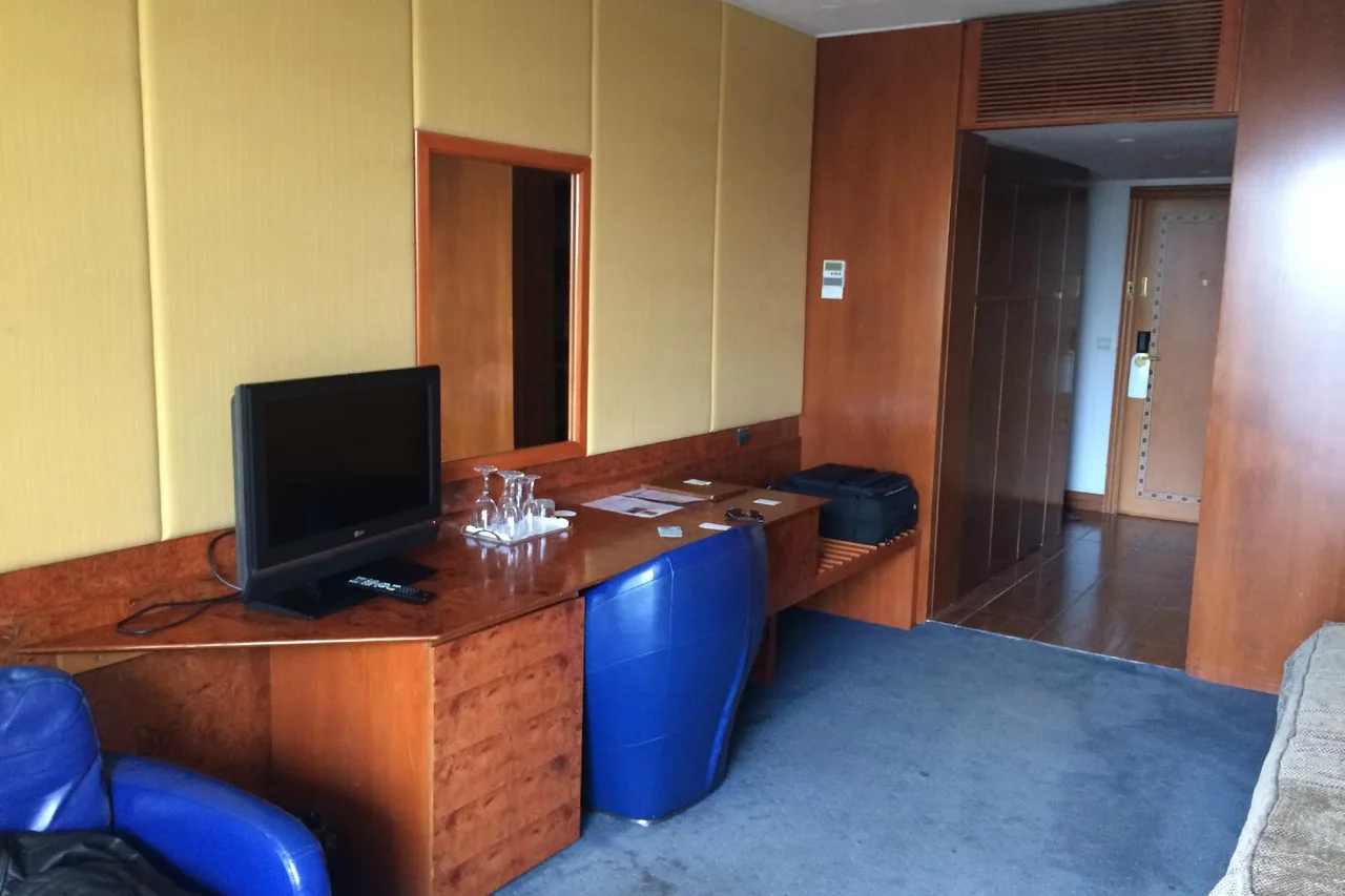 Olympic Palace Hotel — rooms and atmosphere