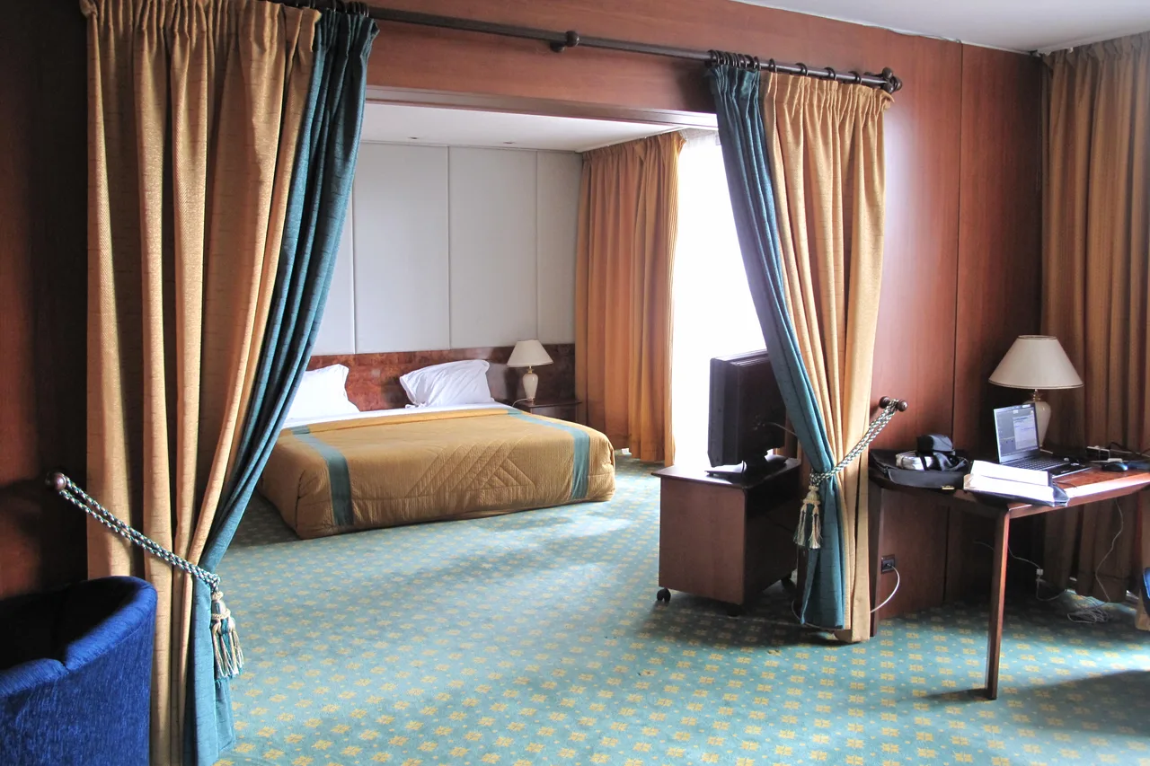 Olympic Palace Hotel — rooms and atmosphere