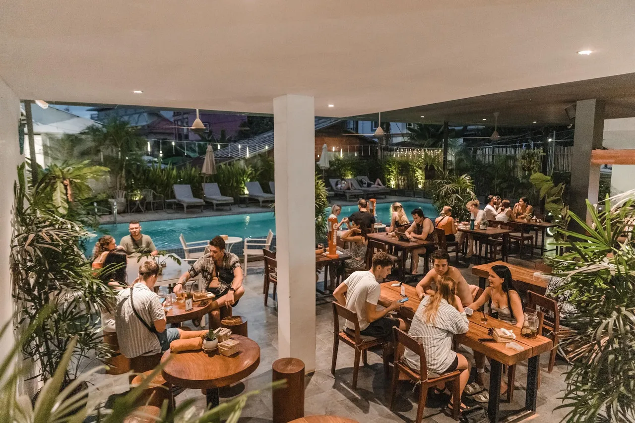 Onederz Siem Reap — rooms and atmosphere