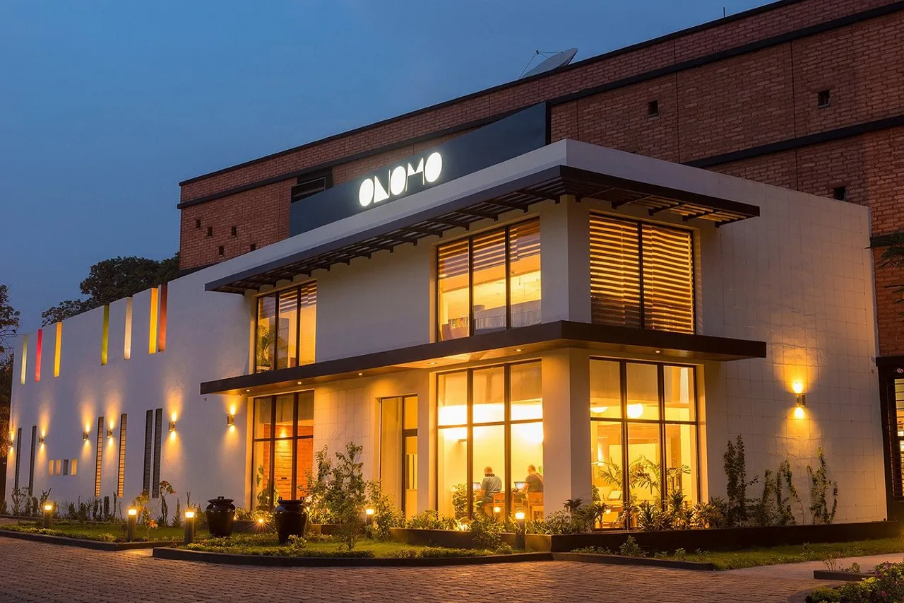 Onomo Hotel Bamako — rooms and atmosphere