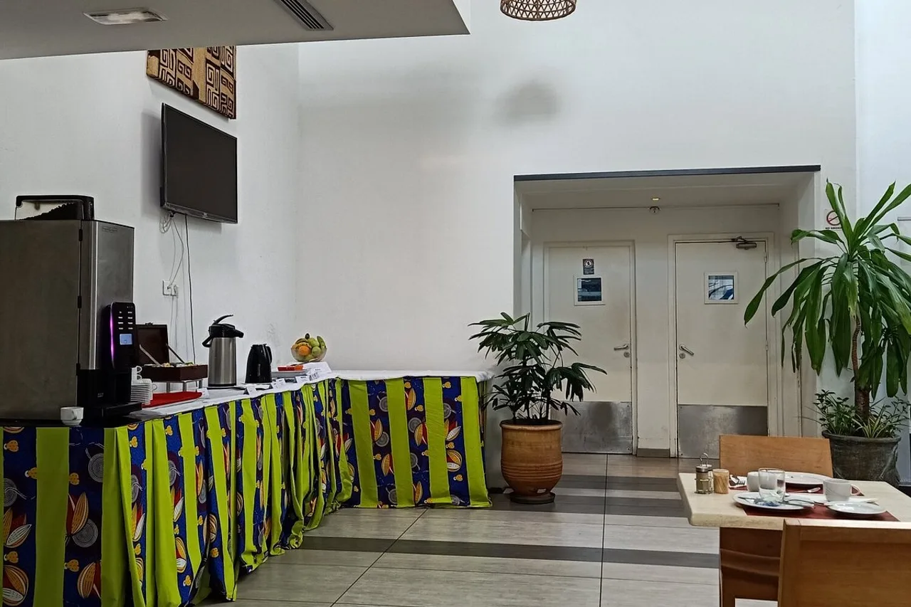 Onomo Hotel Libreville — rooms and atmosphere