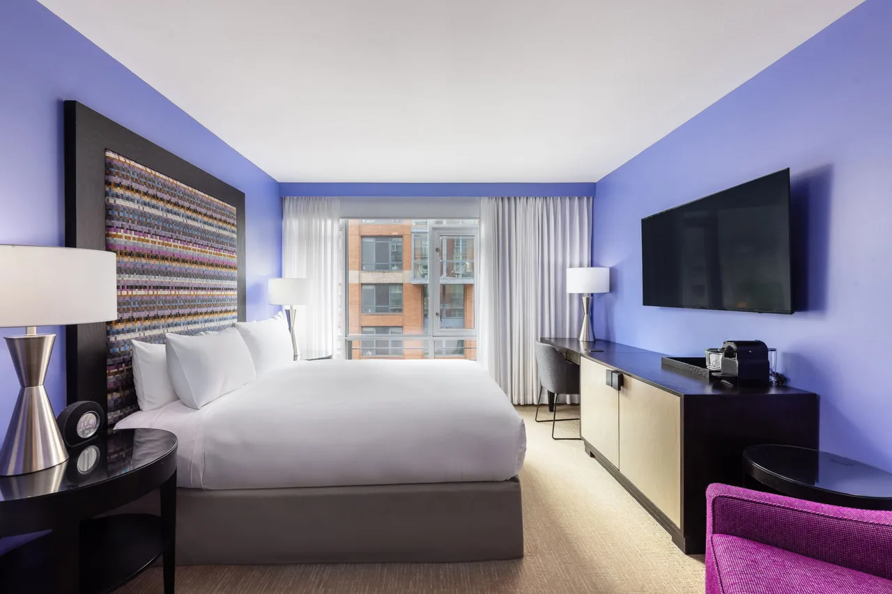 OPUS Vancouver — rooms and atmosphere