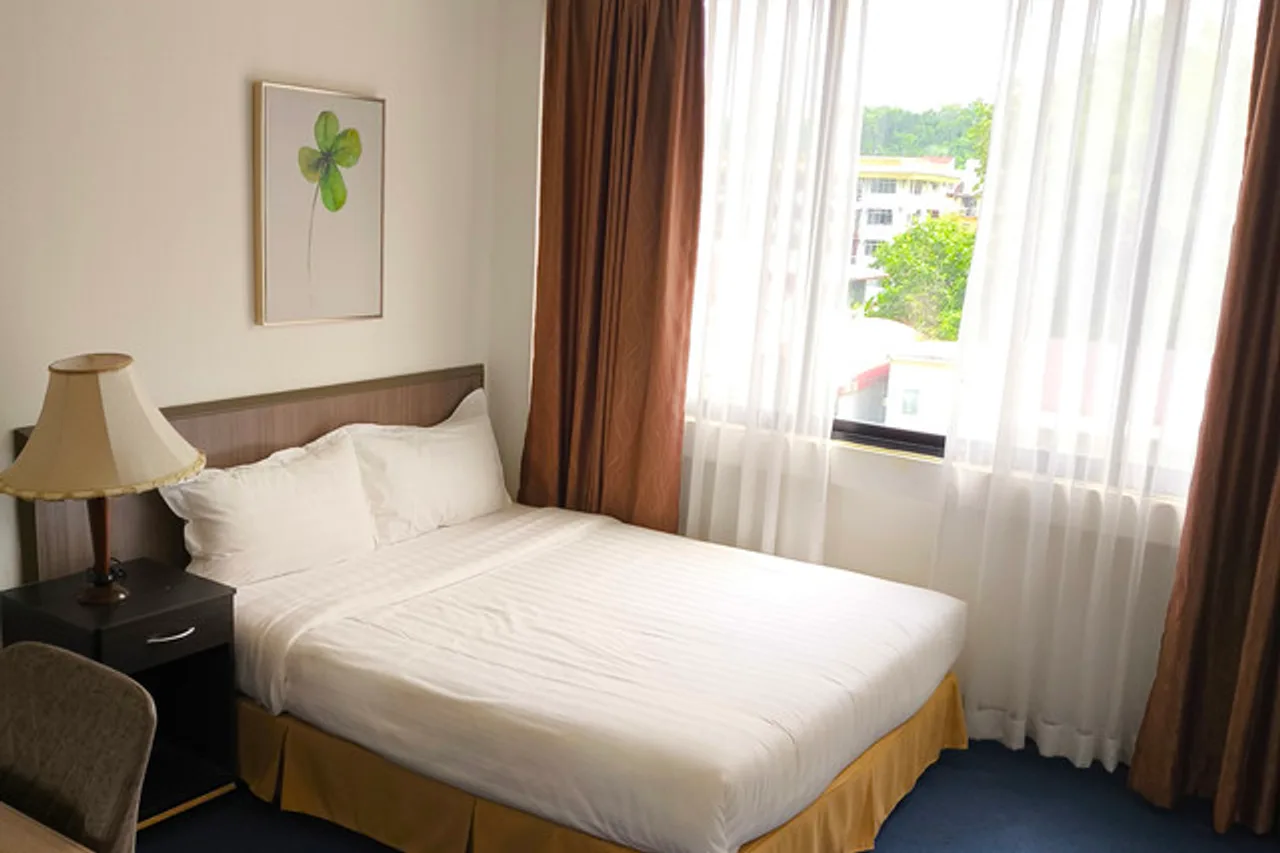 Orchid Garden Hotel — rooms and atmosphere