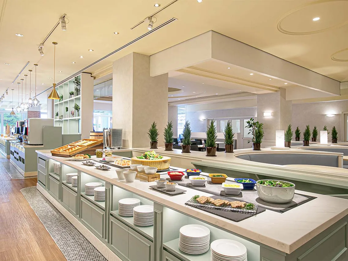 Oriental Hotel Tokyo Bay — rooms and atmosphere