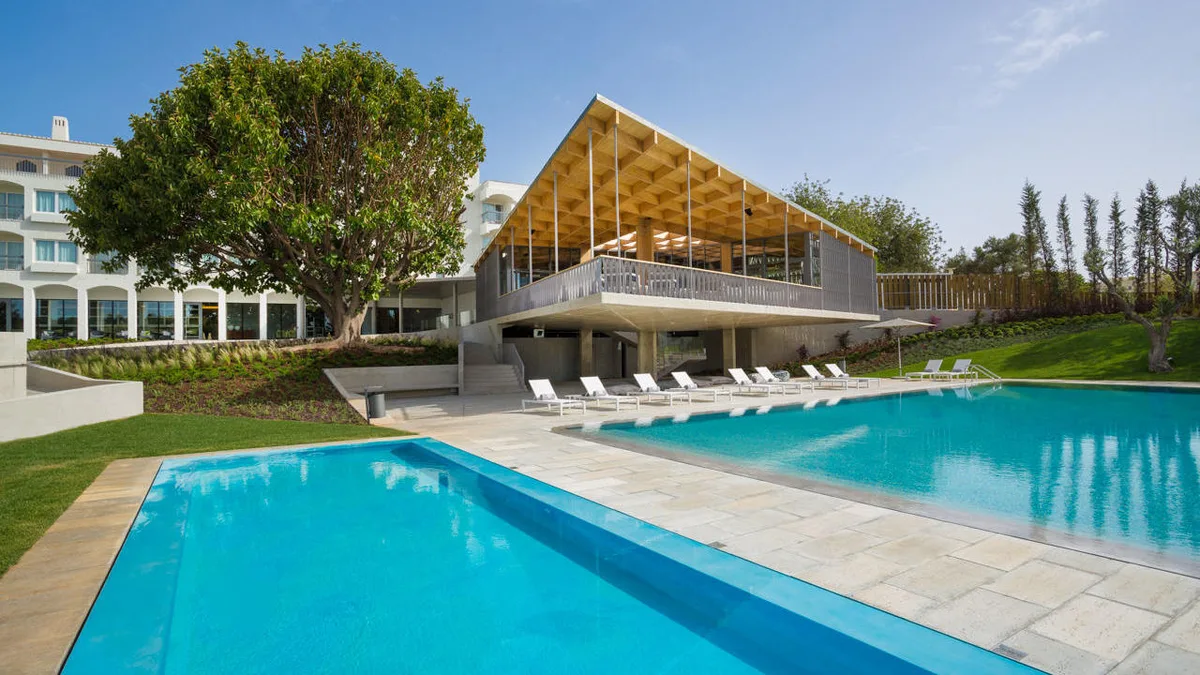 OZADI Tavira Hotel — ตาวีรา