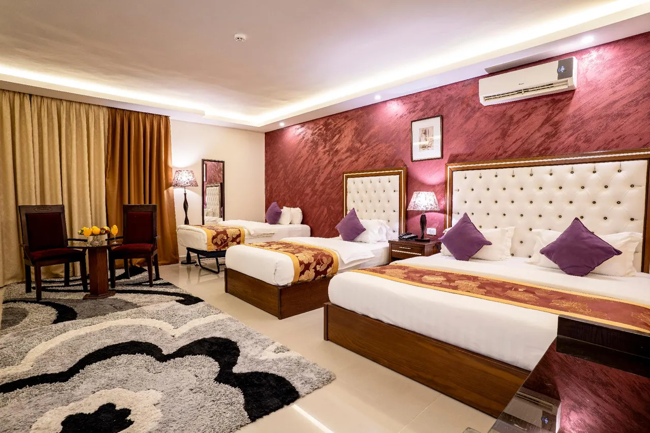 P Quattro Relax Hotel — ภาพห้องพักและบรรยากาศ